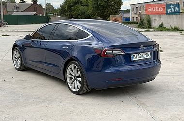 Седан Tesla Model 3 2019 в Києві