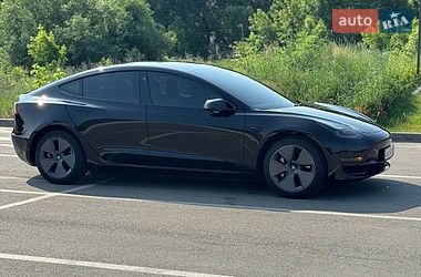 Седан Tesla Model 3 2021 в Києві