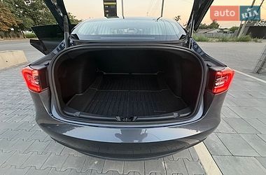 Седан Tesla Model 3 2023 в Первомайске