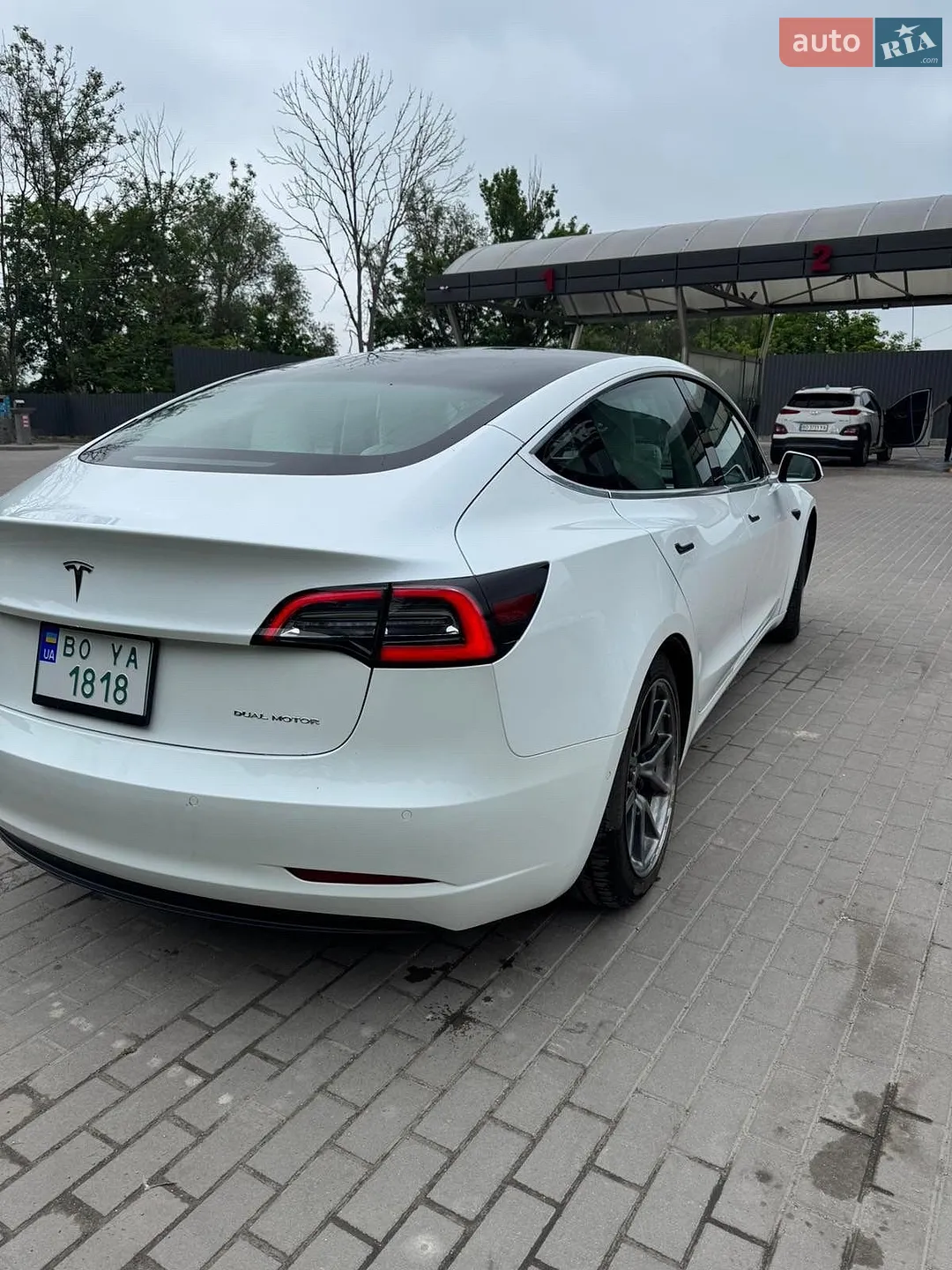 2019 Tesla Model 3 - мініатюра 8