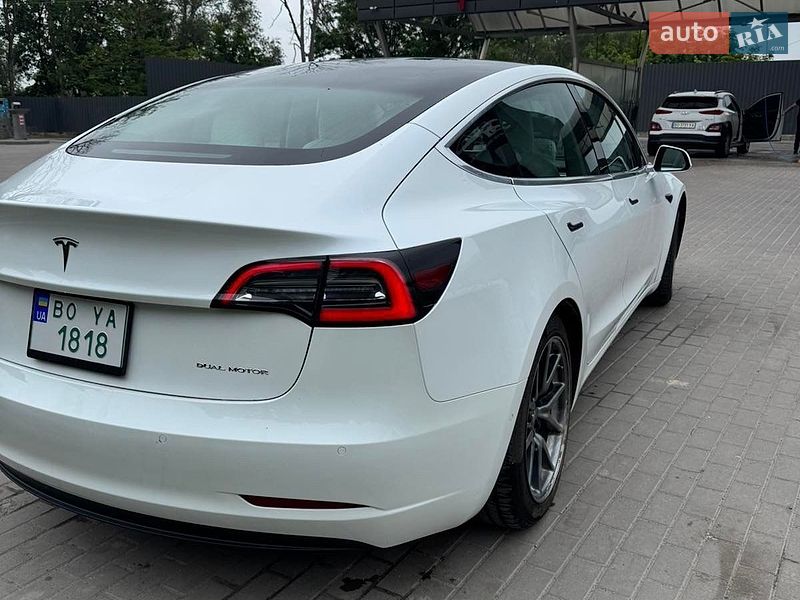 Седан Tesla Model 3 2019 в Тернополі фото 8 Седан Tesla Model 3 2019 в Тернополі