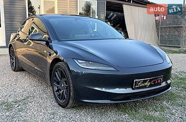 Седан Tesla Model 3 2024 в Одессе фото 3 Седан Tesla Model 3 2024 в Одессе