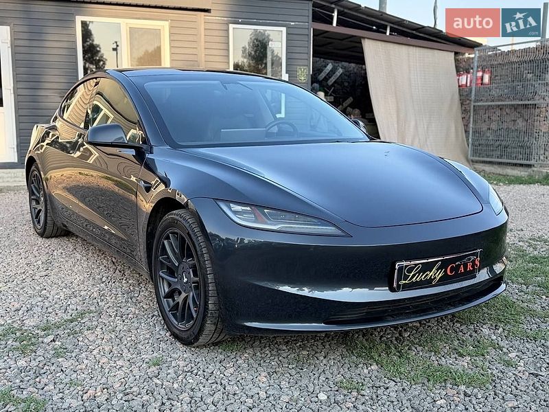 Седан Tesla Model 3 2024 в Одессе фото 3 Седан Tesla Model 3 2024 в Одессе