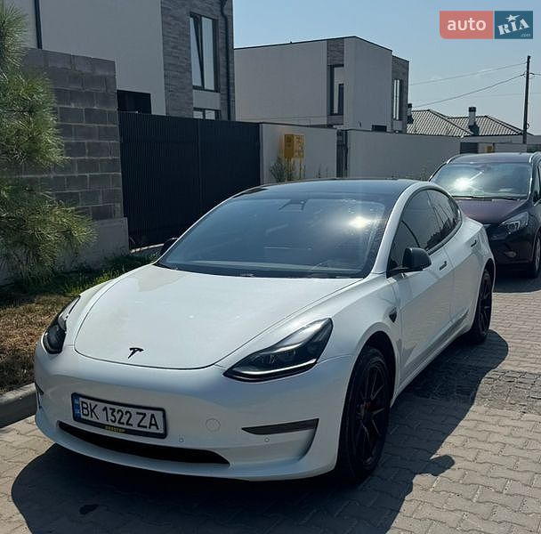 Tesla Model 3 2021 Tesla Model 3 2021
