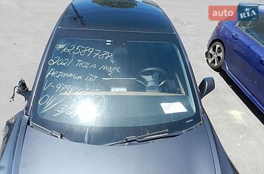 Седан Tesla Model 3 2021 в Івано-Франківську