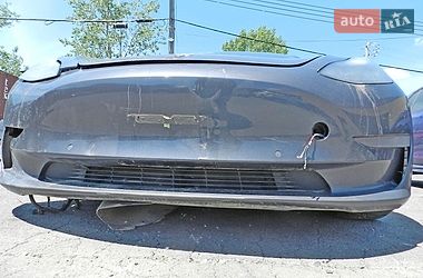 Седан Tesla Model 3 2021 в Івано-Франківську