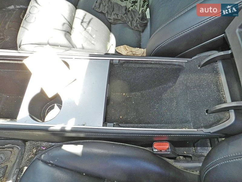 Седан Tesla Model 3 2021 в Івано-Франківську