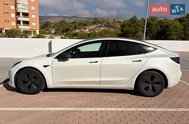 Седан Tesla Model 3 2021 в Луцьку