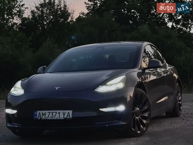 Tesla Model 3