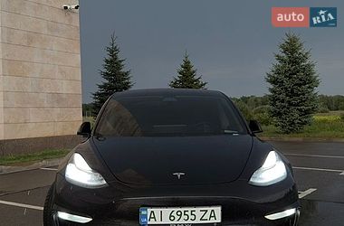 Седан Tesla Model 3 2019 в Києві