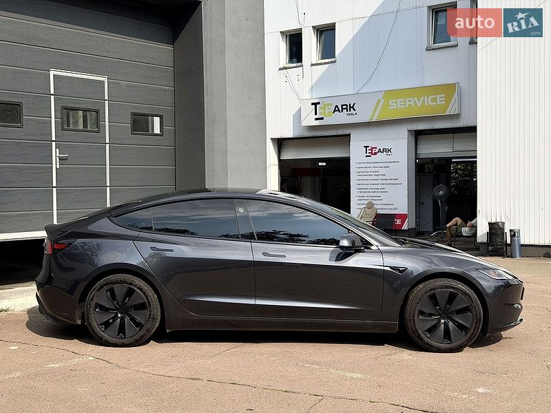 Седан Tesla Model 3 2024 в Києві фото 11 Седан Tesla Model 3 2024 в Києві