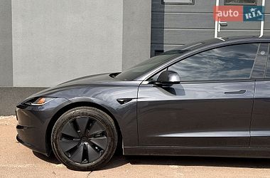 Седан Tesla Model 3 2024 в Києві фото 5 Седан Tesla Model 3 2024 в Києві