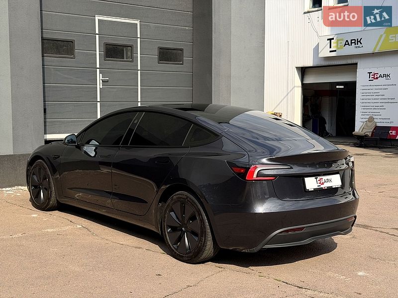 Седан Tesla Model 3 2024 в Києві фото 8 Седан Tesla Model 3 2024 в Києві