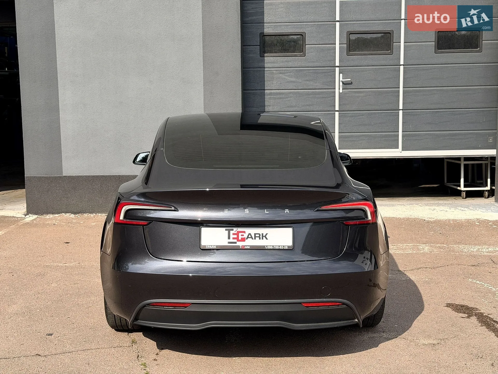 2024 Tesla Model 3 - мініатюра 9