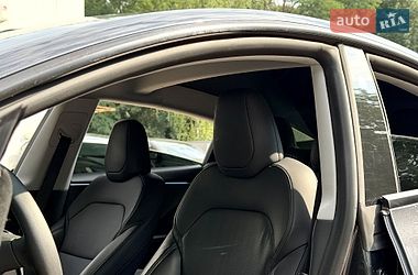 Седан Tesla Model 3 2024 в Києві фото 14 Седан Tesla Model 3 2024 в Києві