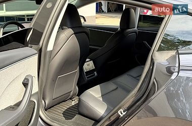 Седан Tesla Model 3 2024 в Києві фото 15 Седан Tesla Model 3 2024 в Києві
