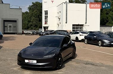 Седан Tesla Model 3 2024 в Києві фото 2 Седан Tesla Model 3 2024 в Києві