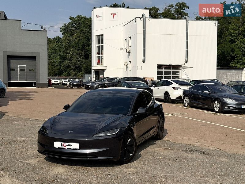 Седан Tesla Model 3 2024 в Києві фото 2 Седан Tesla Model 3 2024 в Києві