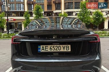 Седан Tesla Model 3 2024 в Киеве