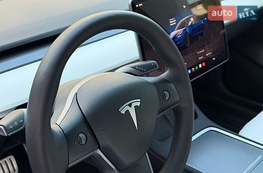 Седан Tesla Model 3 2023 в Киеве