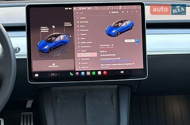 Седан Tesla Model 3 2023 в Киеве