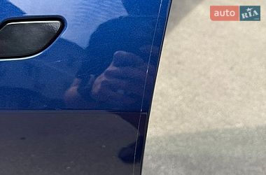 Седан Tesla Model 3 2023 в Киеве