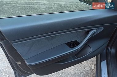Седан Tesla Model 3 2019 в Киверцах фото 37 Седан Tesla Model 3 2019 в Киверцах
