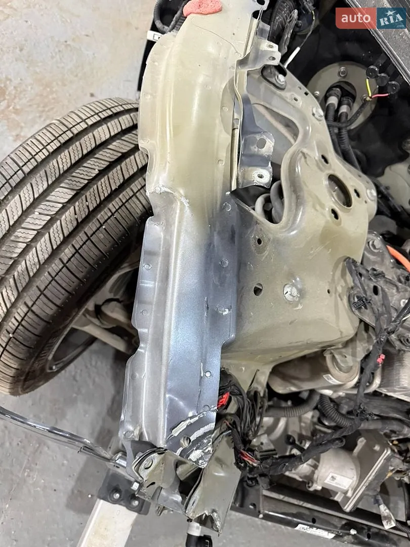 2022 Tesla Model 3 - мініатюра 8