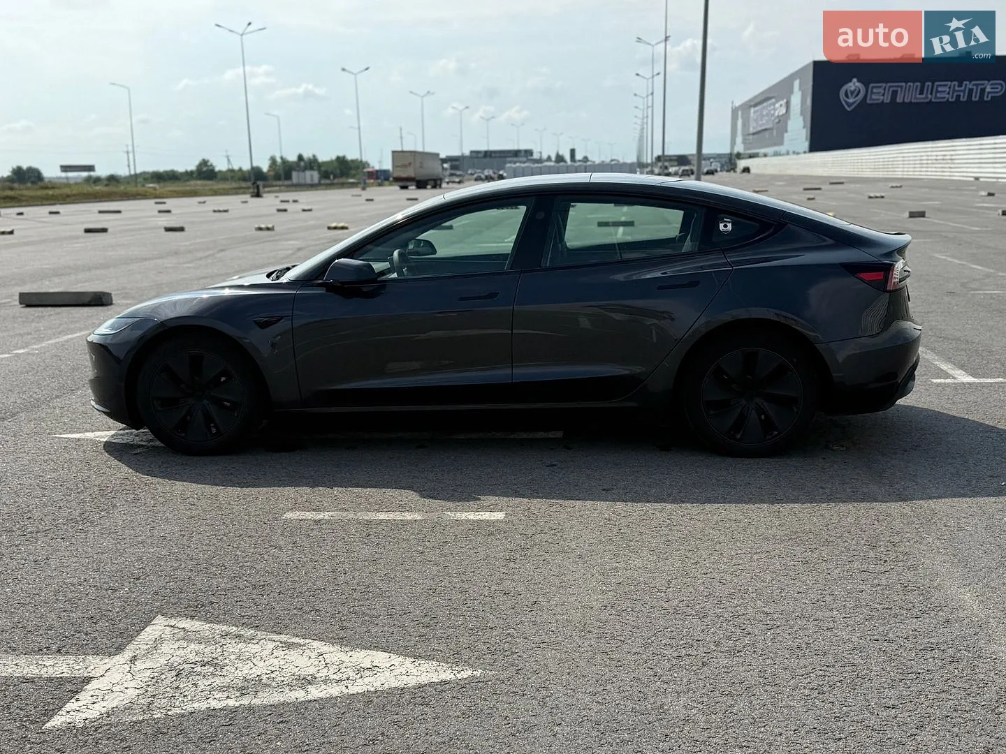 2024 Tesla Model 3 - мініатюра 15