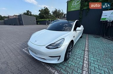 Седан Tesla Model 3 2021 в Каменском