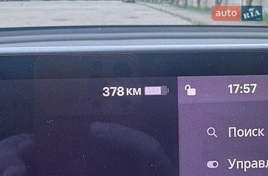 Седан Tesla Model 3 2021 в Городке