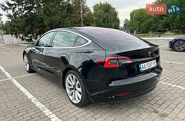 Седан Tesla Model 3 2019 в Киеве