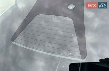 Седан Tesla Model 3 2019 в Киеве