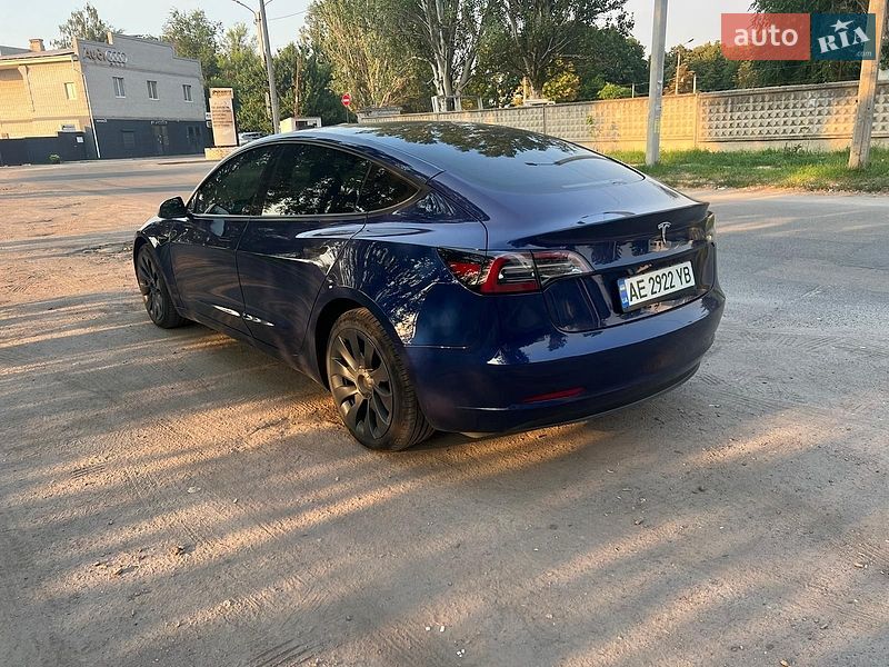 Седан Tesla Model 3 2023 в Дніпрі фото 4 Седан Tesla Model 3 2023 в Дніпрі