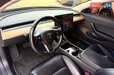 Седан Tesla Model 3 2018 в Киеве фото 30 Седан Tesla Model 3 2018 в Киеве