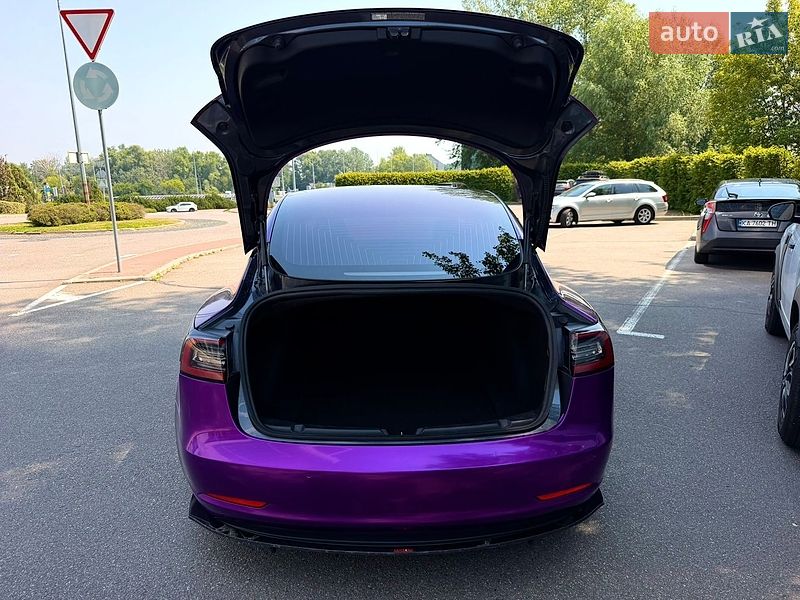 Седан Tesla Model 3 2018 в Киеве фото 40 Седан Tesla Model 3 2018 в Киеве
