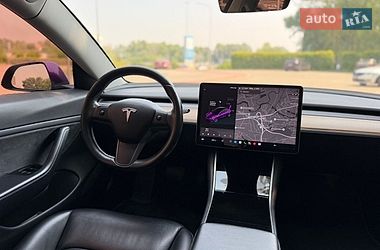 Седан Tesla Model 3 2018 в Киеве фото 48 Седан Tesla Model 3 2018 в Киеве