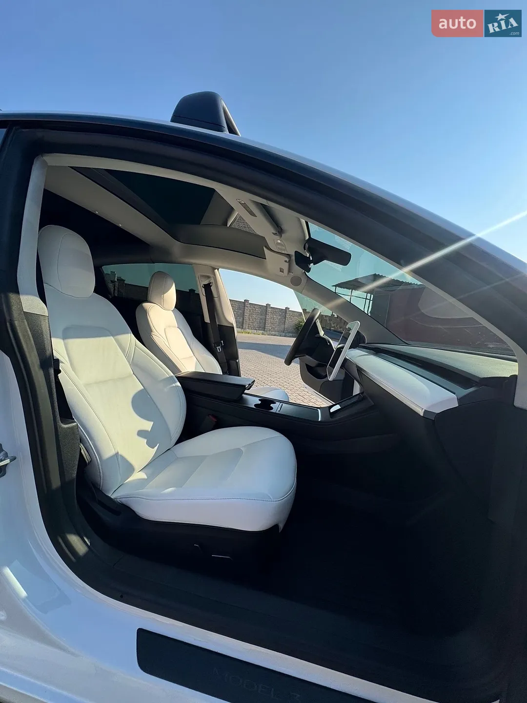 2022 Tesla Model 3 - мініатюра 9