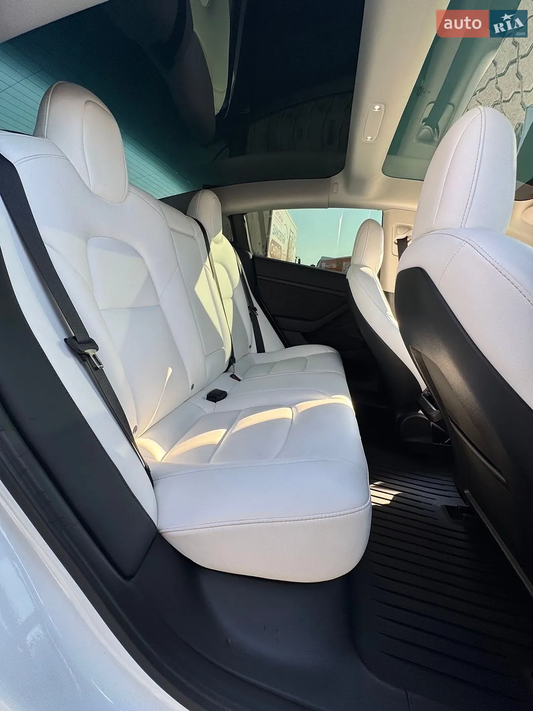 2022 Tesla Model 3 - мініатюра 24
