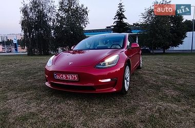 Седан Tesla Model 3 2022 в Полтаві