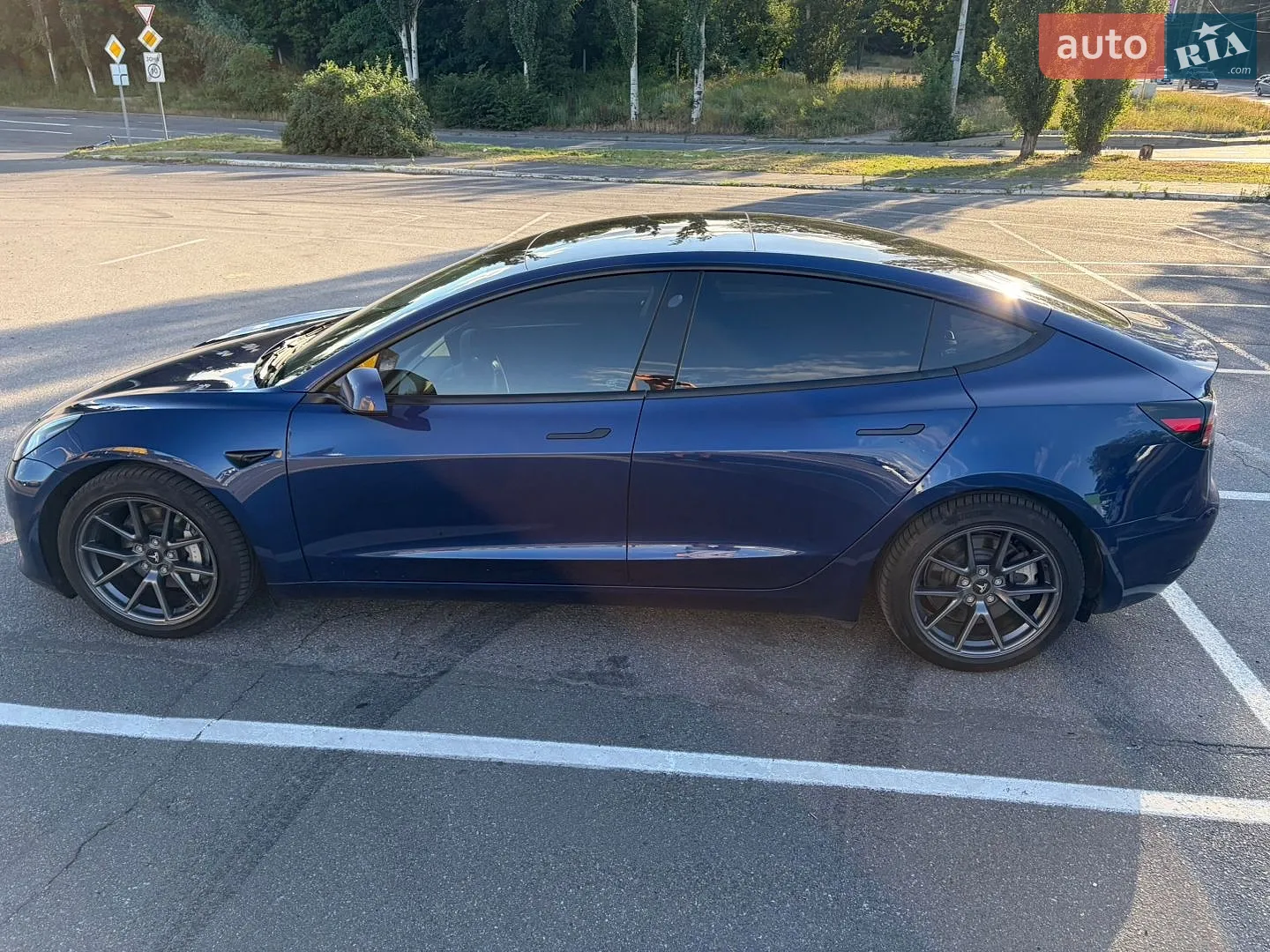 2022 Tesla Model 3 - мініатюра 3