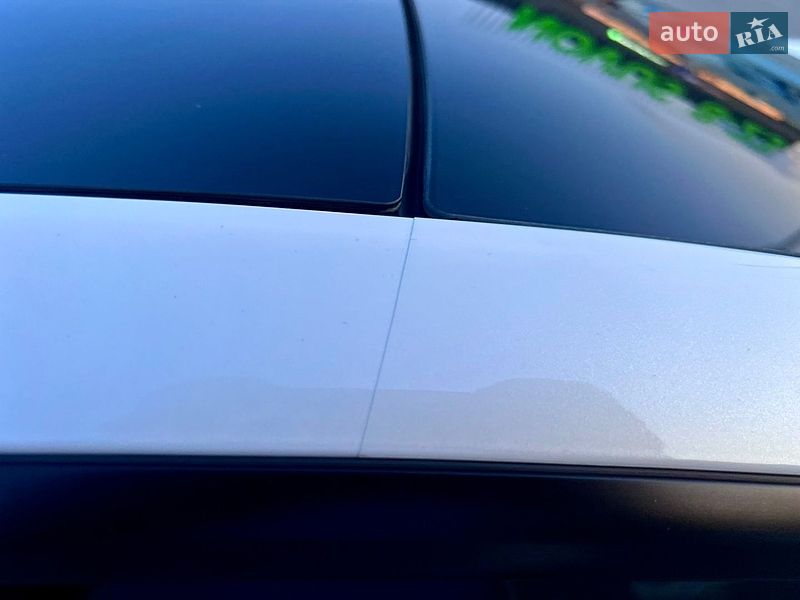 Седан Tesla Model 3 2021 в Киеве