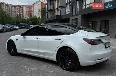 tesla model-3 2021 в Київ від професійного продавця 