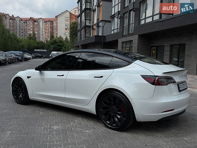 Седан Tesla Model 3 2021 в Киеве Седан Tesla Model 3 2021 в Киеве