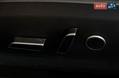 Седан Tesla Model 3 2023 в Одесі