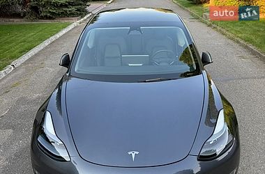 Седан Tesla Model 3 2023 в Днепре