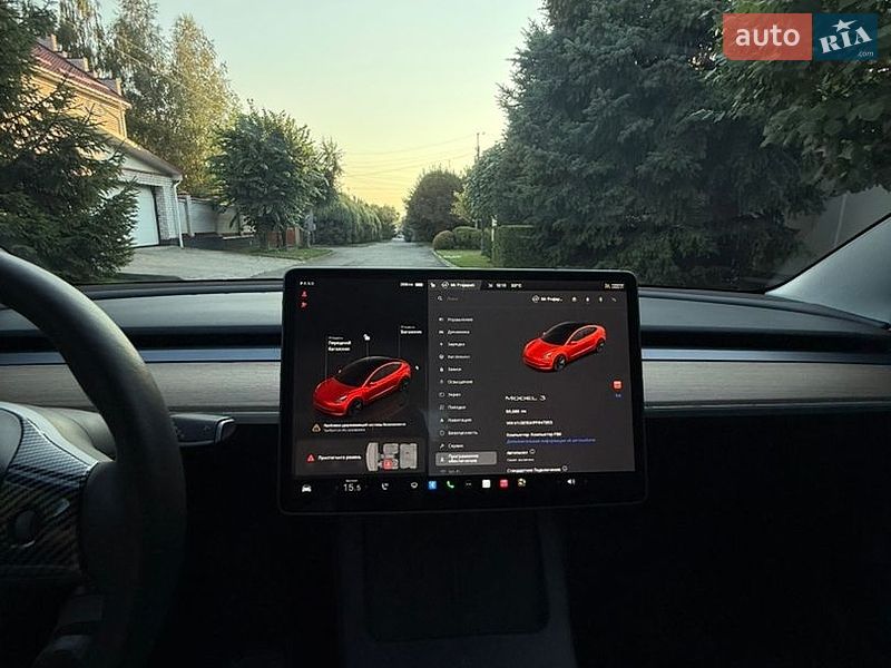 Седан Tesla Model 3 2023 в Днепре