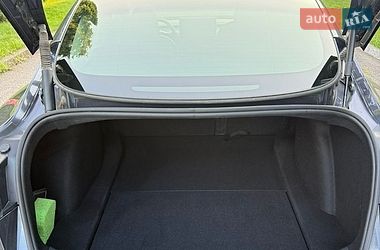 Седан Tesla Model 3 2023 в Днепре