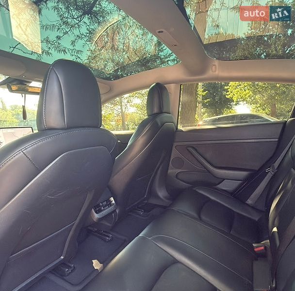 Седан Tesla Model 3 2021 в Кропивницькому фото 13 Седан Tesla Model 3 2021 в Кропивницькому