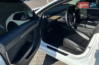 Седан Tesla Model 3 2022 в Киеве фото 5 Седан Tesla Model 3 2022 в Киеве